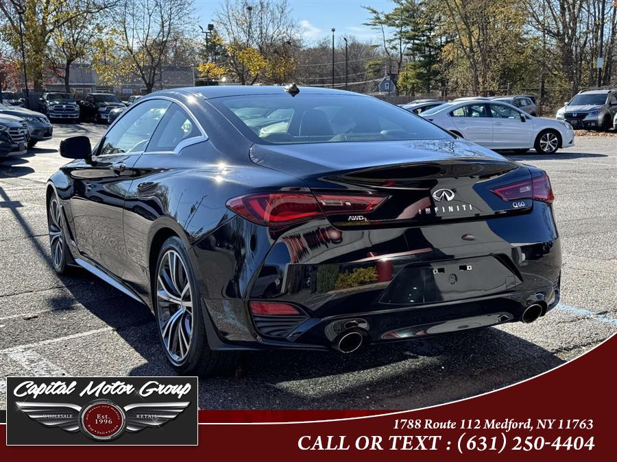 2017 Infiniti Q60 2.0t Premium photo 3