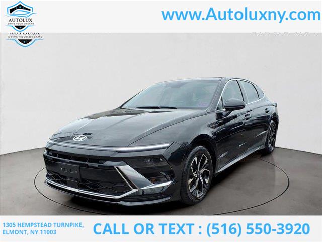 2025 Hyundai Sonata SEL photo 3