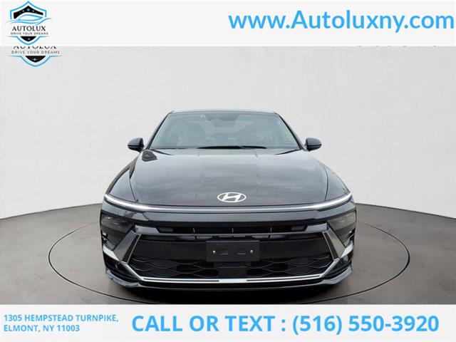 2025 Hyundai Sonata SEL photo 2