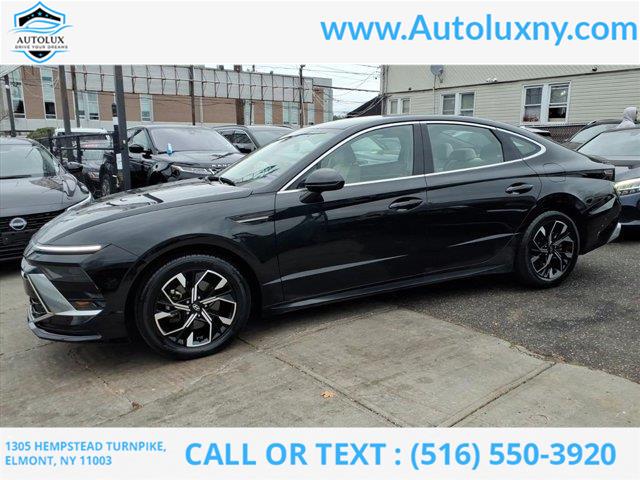 2025 Hyundai Sonata SEL photo 4