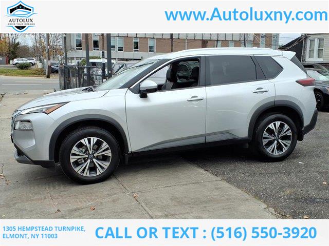 2023 Nissan Rogue SV photo 4