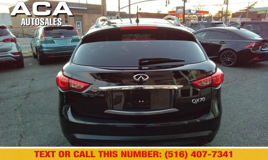 2017 Infiniti QX70 photo 2
