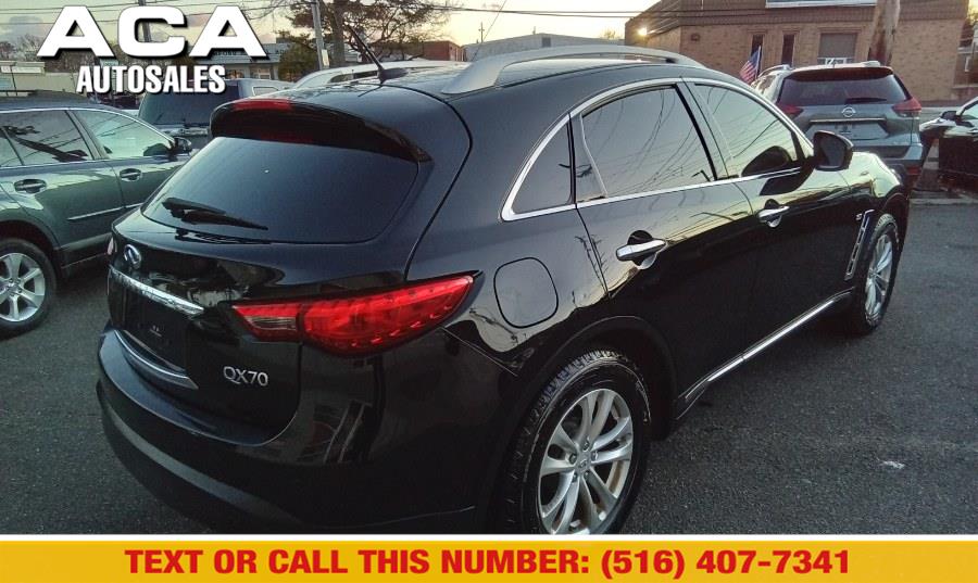 2017 Infiniti QX70 photo 3