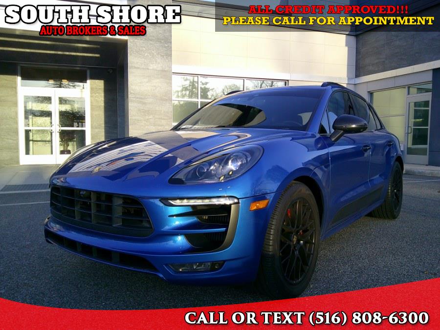 Used 2017 Porsche Macan in Massapequa, New York | South Shore Auto Brokers & Sales. Massapequa, New York