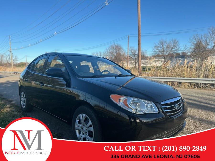 2010 Hyundai Elantra Blue's photo