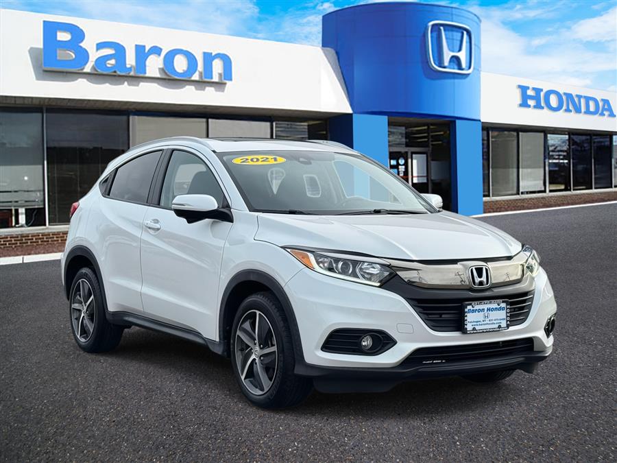 Used 2021 Honda Hr-v in Patchogue, New York | Baron Supercenter. Patchogue, New York