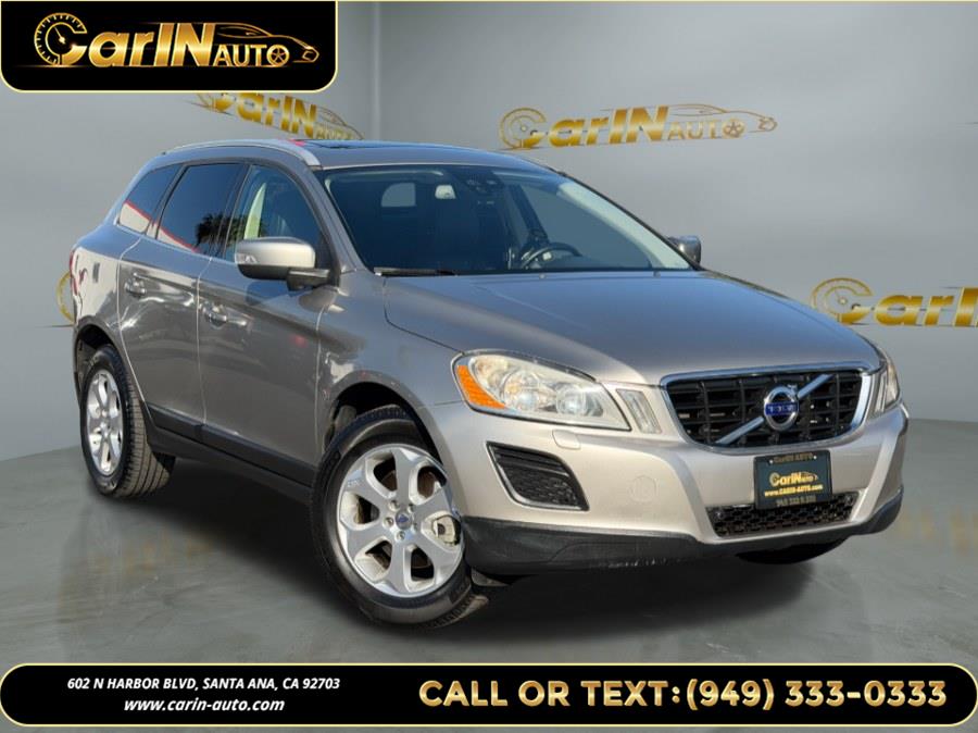 2011 Volvo XC60 R-Design photo 3