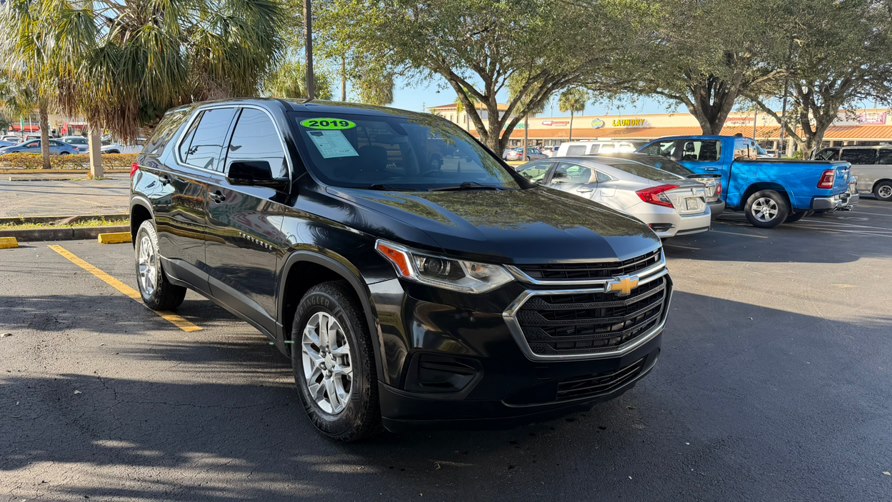Used 2019 Chevrolet Traverse in Hialeah, Florida | The Palm Motors LLC. Hialeah, Florida