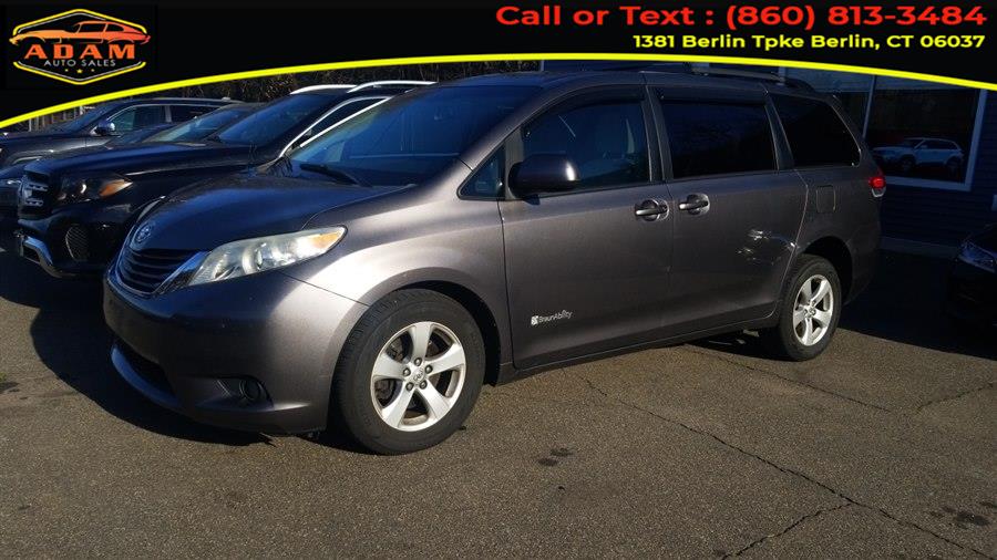 2012 Toyota Sienna LE