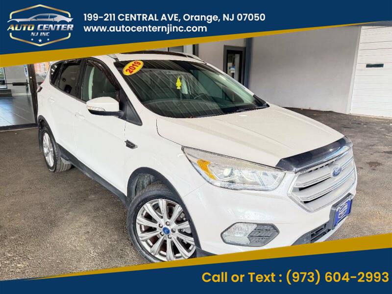 2018 Ford Escape Titanium's photo