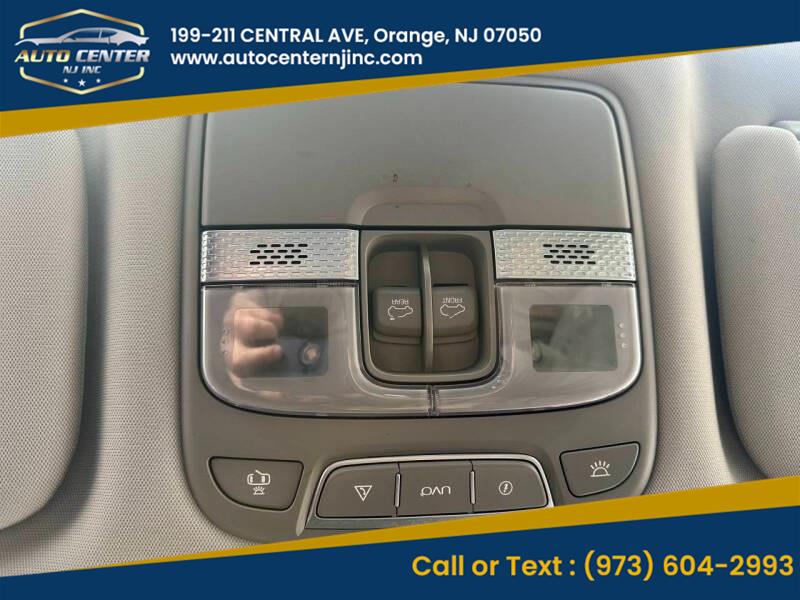 2020 Kia Telluride SX photo 3