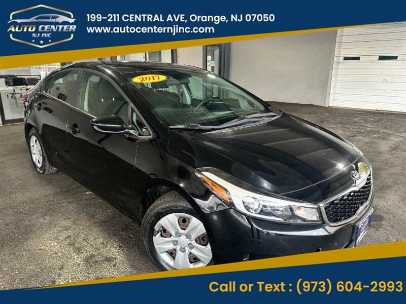 2017 Kia Forte LX's photo