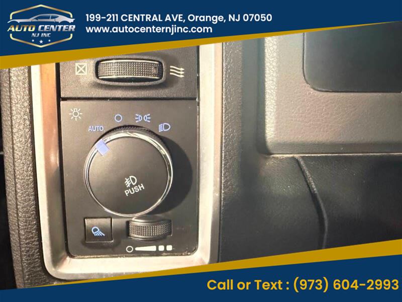 2017 Ram 1500 Big Horn photo 3