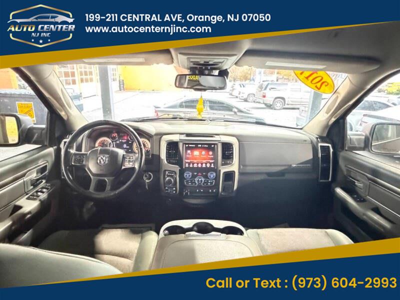 2017 Ram 1500 Big Horn photo 4