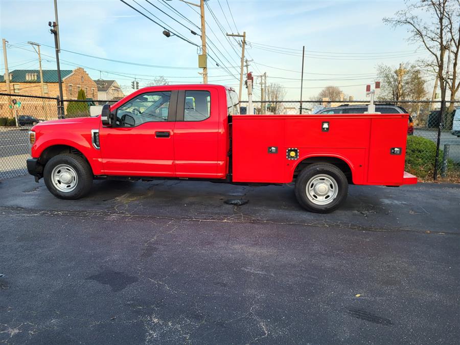 2019 Ford Super Duty F-250  SUPERCAB UTILITY TRUCK XL 2WD KNAPHEIDE 8'1" BOX, available for sale in COPIAGUE, New York | Warwick Auto Sales Inc. COPIAGUE, New York