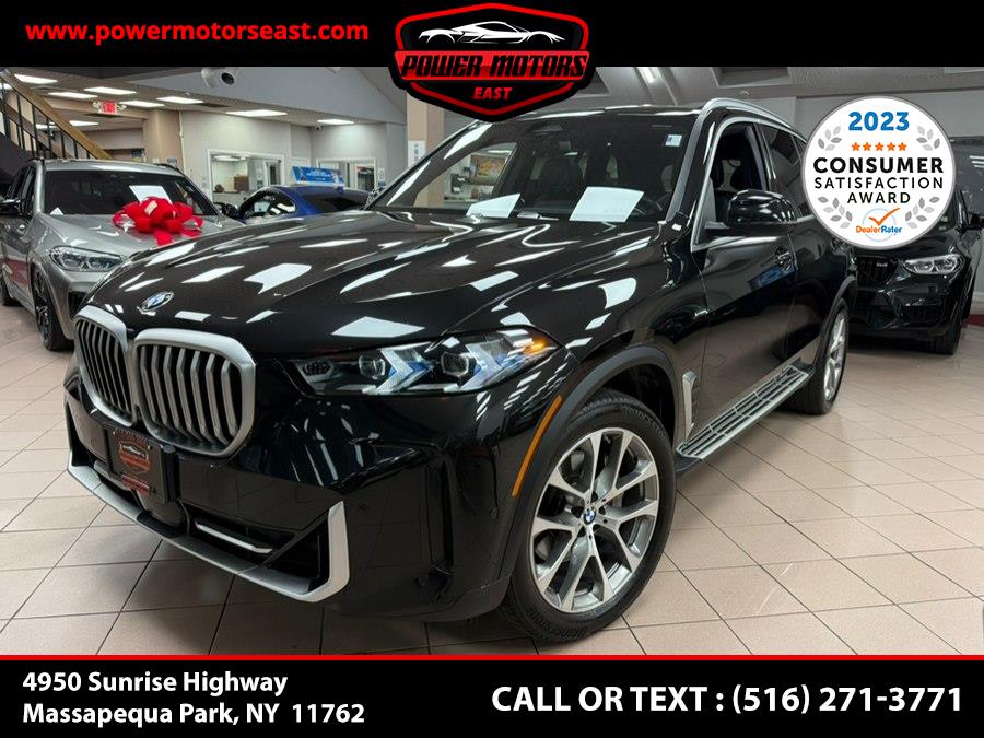 Used 2024 BMW X5 in Massapequa Park, New York | Power Motors East. Massapequa Park, New York