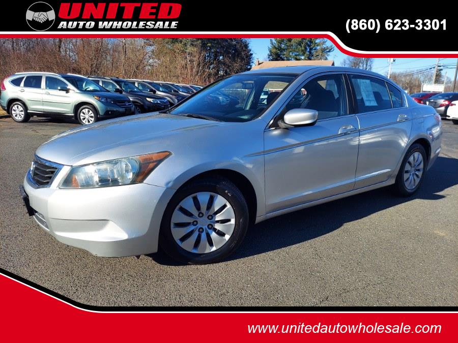 Used 2010 Honda Accord Sdn in East Windsor, Connecticut | United Auto Sales of E Windsor, Inc. East Windsor, Connecticut