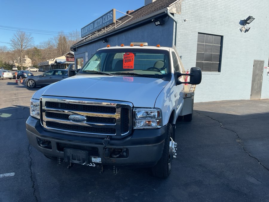 Used 2006 Ford Super Duty F-350 DRW in Vernon, Connecticut | TD Automotive Enterprises LLC DBA Diamond Auto Cars. Vernon, Connecticut