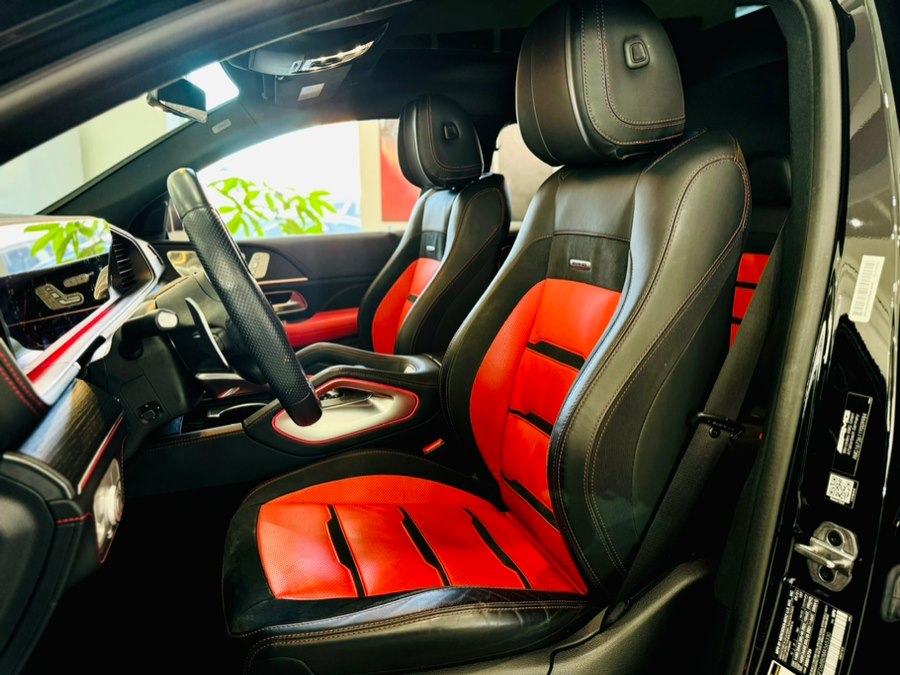 Used 2021 Mercedes-Benz GLE in Franklin Square, New York | C Rich Cars. Franklin Square, New York