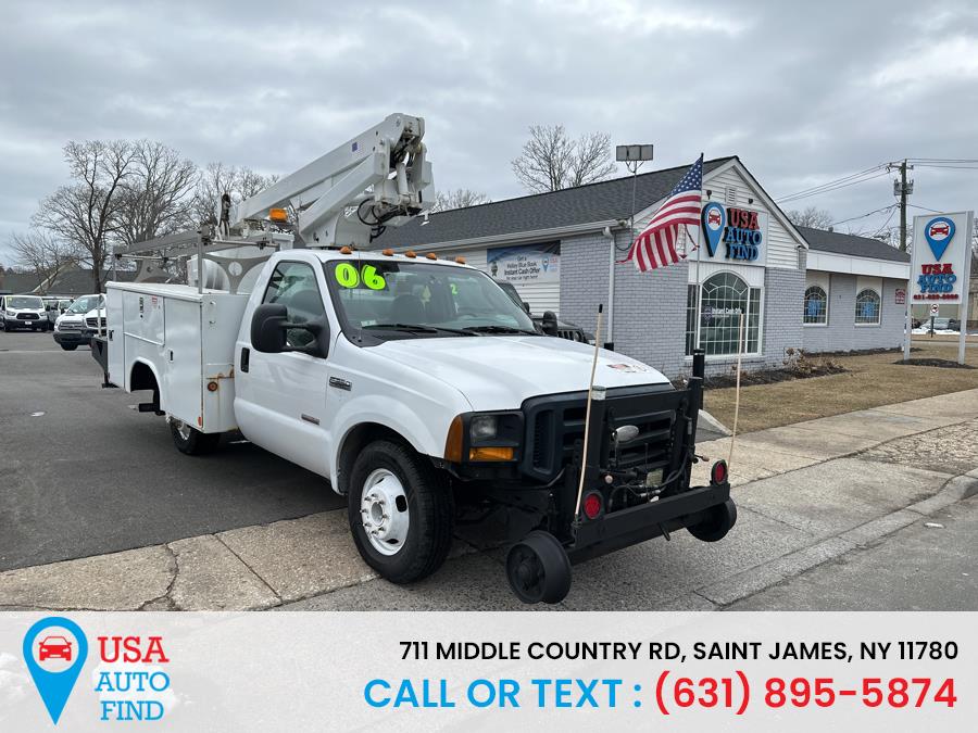 2006 Ford F-350 Super Duty Chassis Cab XL's photo