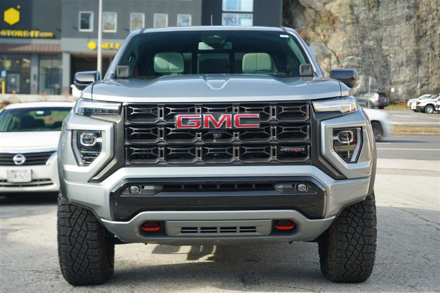2024 Gmc Canyon AT4X photo 3