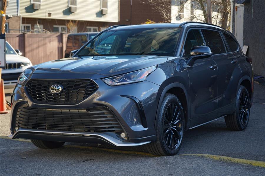 2025 Toyota Highlander XLE XSE Platinum Limited photo 3