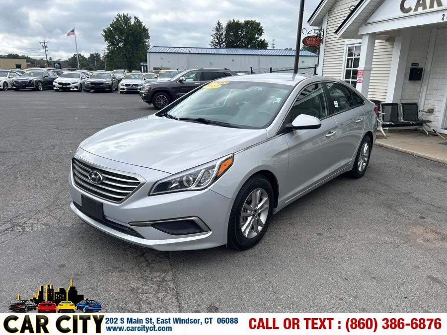 2017 Hyundai Sonata SE 2.4L PZEV, available for sale in East Windsor, Connecticut | Car City LLC. East Windsor, Connecticut
