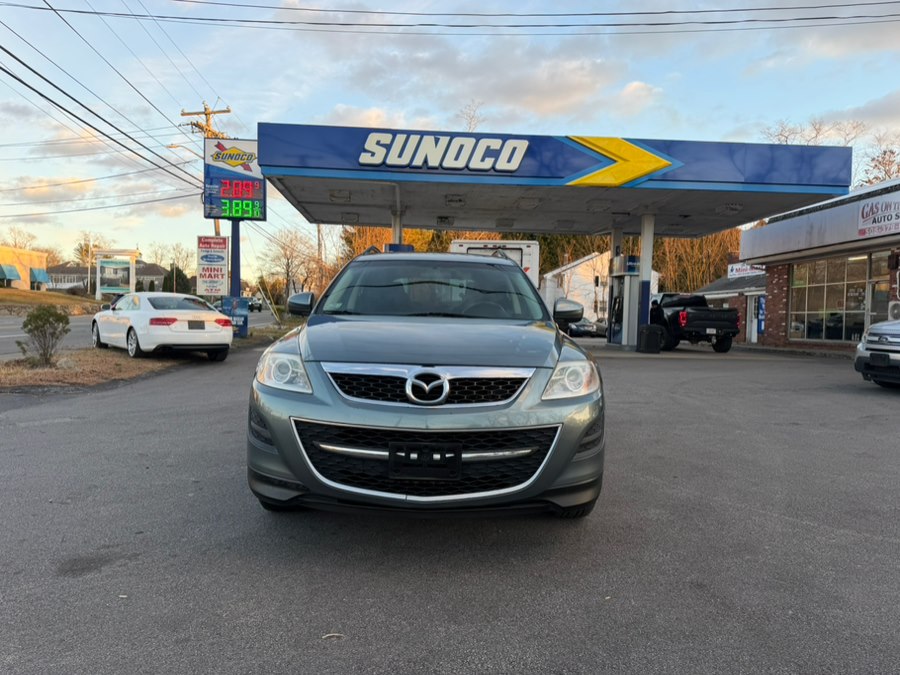 Used 2011 Mazda CX-9 in Swansea, Massachusetts | Gas On The Run. Swansea, Massachusetts