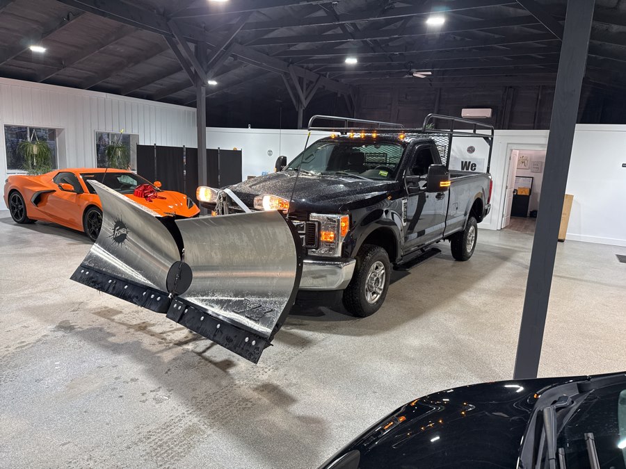 Used 2017 Ford Super Duty F-250 SRW in Pittsfield, Maine | Maine Central Motors. Pittsfield, Maine