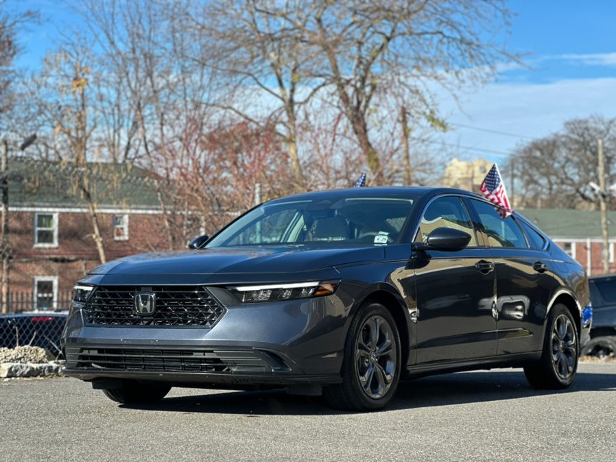 2024 Honda Accord EX's photo