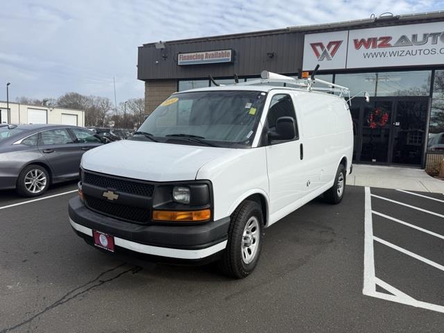 Used 2014 Chevrolet Express 1500 in Stratford, Connecticut | Wiz Leasing Inc. Stratford, Connecticut