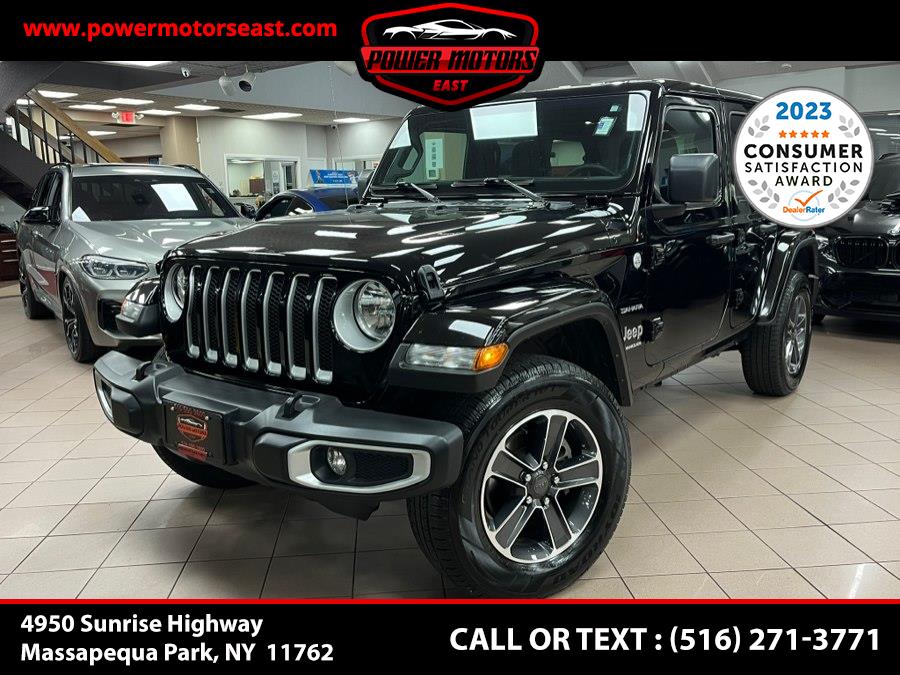 2023 Jeep Wrangler 4-Door Sahara's photo