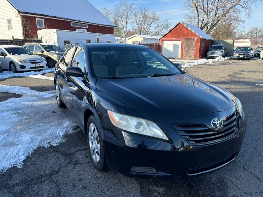 2009 Toyota Camry 4dr Sdn I4 Auto LE (Natl), available for sale in East Windsor, Connecticut | CT Car Co LLC. East Windsor, Connecticut