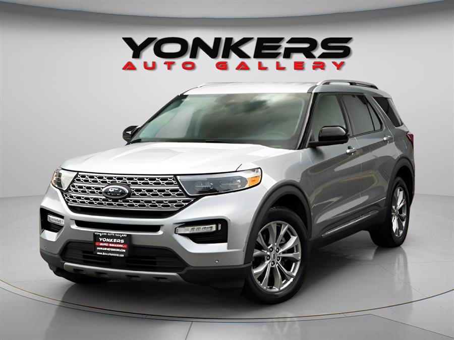 2023 Ford Explorer Limited's photo