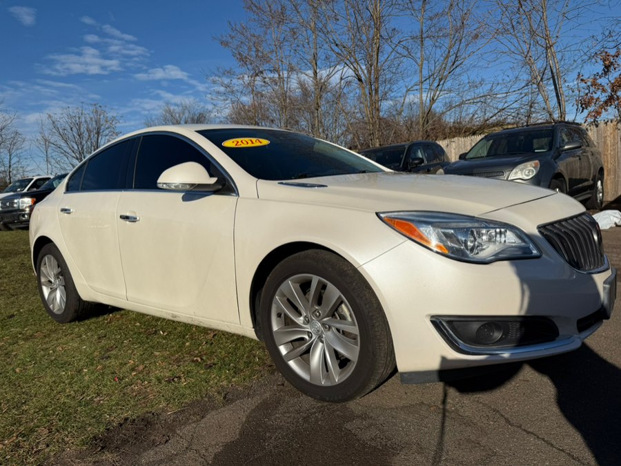 2014 Buick Regal Premium 2's photo
