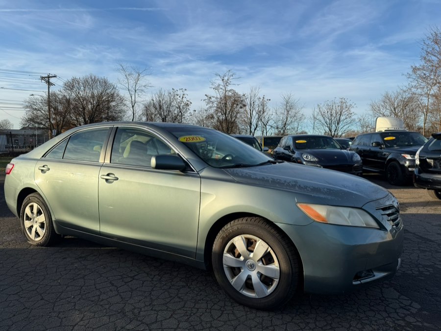 2007 Toyota Camry LE's photo