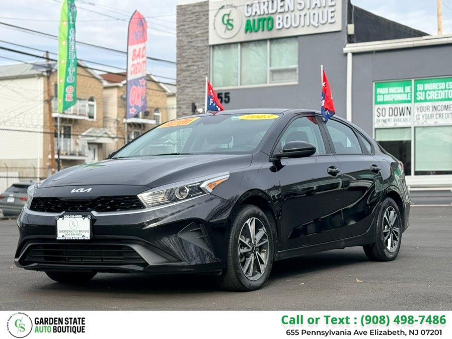 2023 Kia Forte LXS's photo