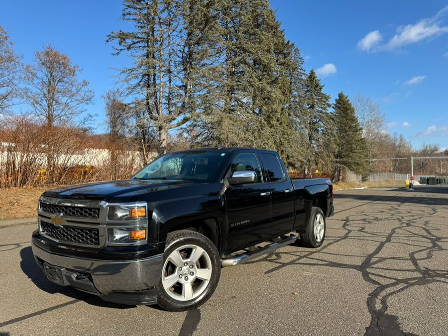Used 2015 Chevrolet Silverado 1500 in Waterbury, Connecticut | Platinum Auto Care. Waterbury, Connecticut