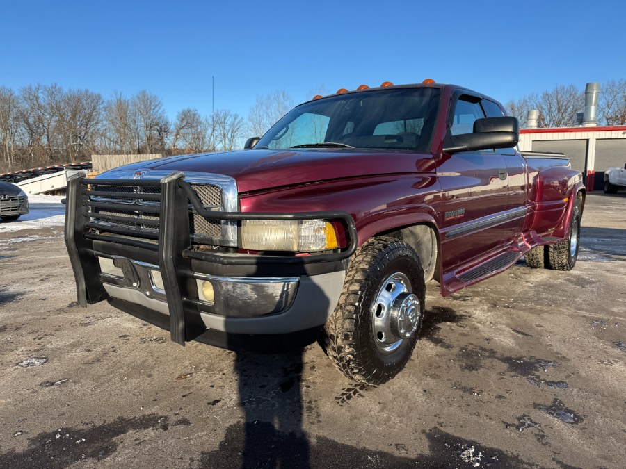 2000 Dodge Ram 3500 4dr Extended Cab 155" WB DRW, available for sale in Ortonville, Michigan | Marsh Auto Sales LLC. Ortonville, Michigan