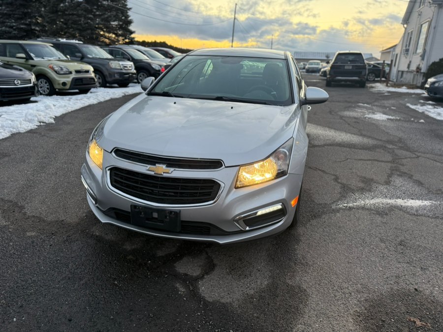 2016 Chevrolet Cruze photo 4