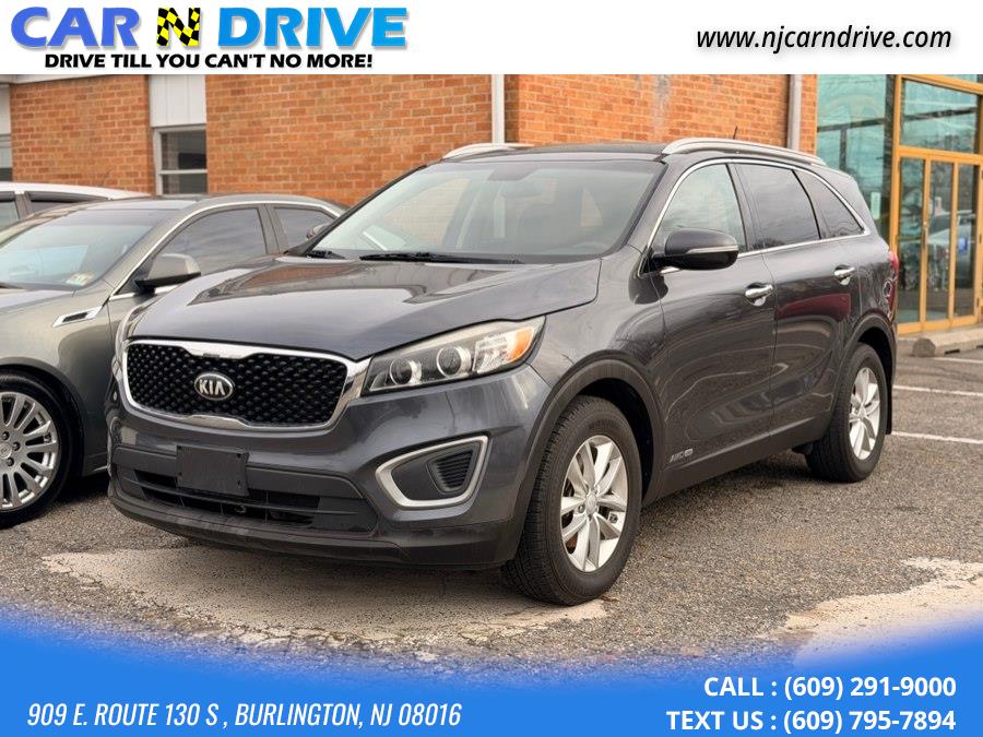 2017 Kia Sorento LX's photo