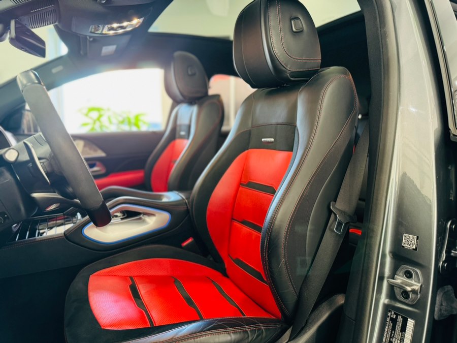 Used 2023 Mercedes-Benz GLE in Franklin Square, New York | C Rich Cars. Franklin Square, New York