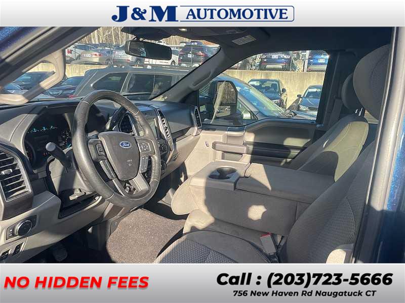 2019 Ford F-150 XLT photo 2