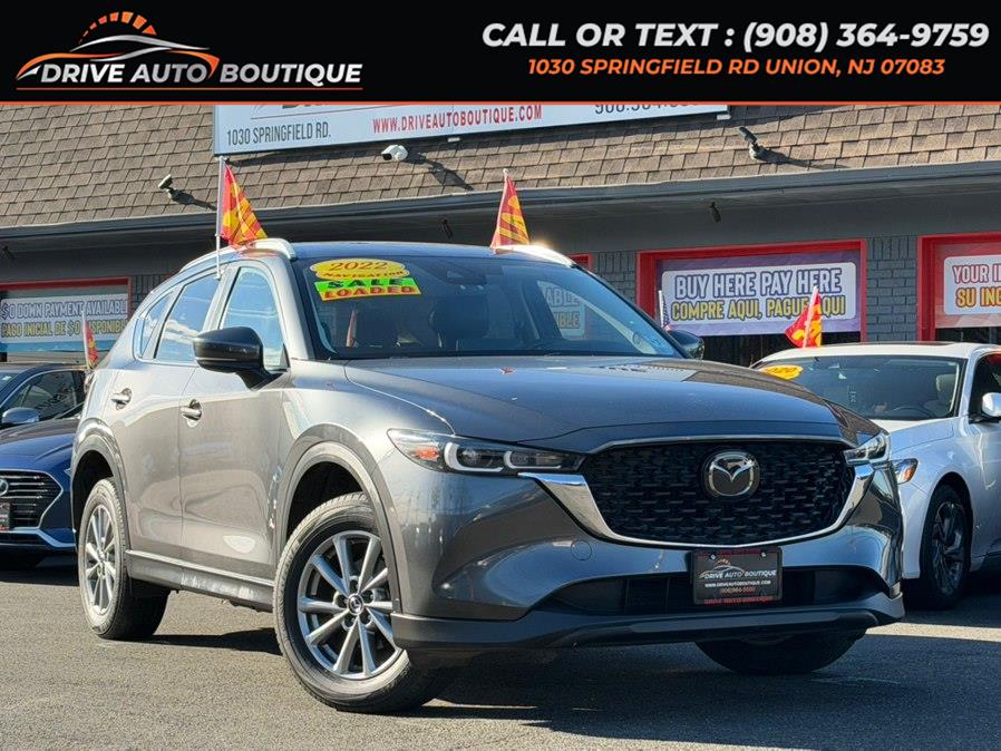 2022 Mazda CX-5 S Preferred package's photo