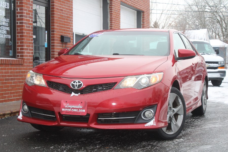 2014 Toyota Camry SE Sport