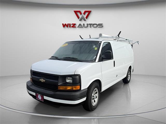 Used 2014 Chevrolet Express 1500 in Stratford, Connecticut | Wiz Leasing Inc. Stratford, Connecticut