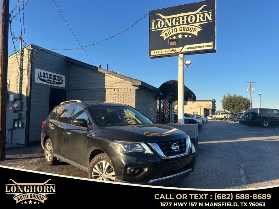 Used 2019 Nissan Pathfinder in Mansfield, Texas | Longhorn Auto Group. Mansfield, Texas