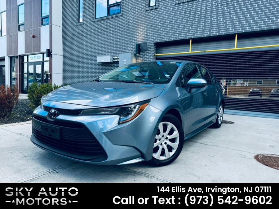 2023 Toyota Corolla LE's photo