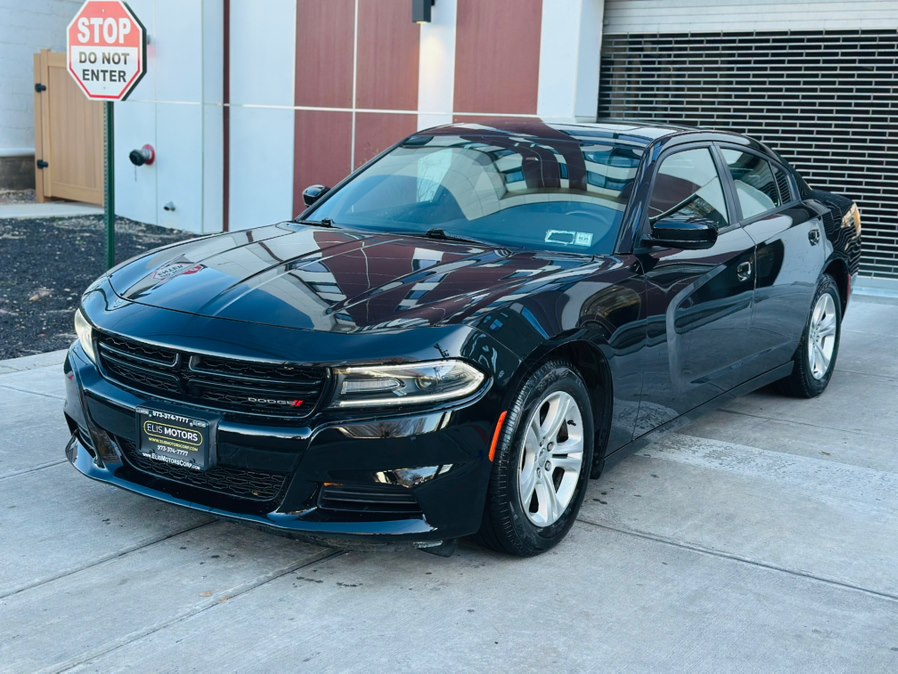 2021 Dodge Charger SXT's photo
