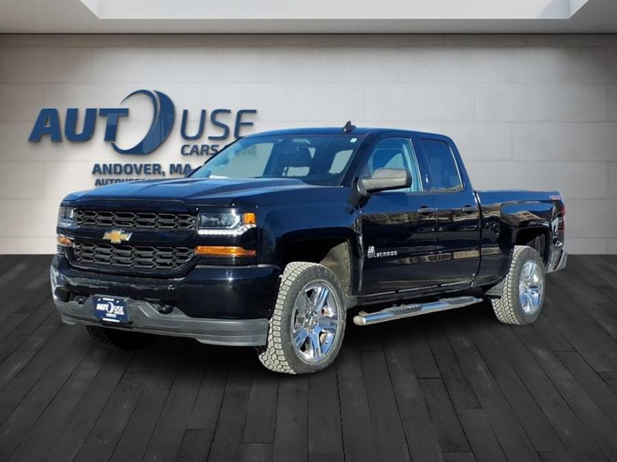2019 Chevrolet Silverado 1500 LD Custom's photo